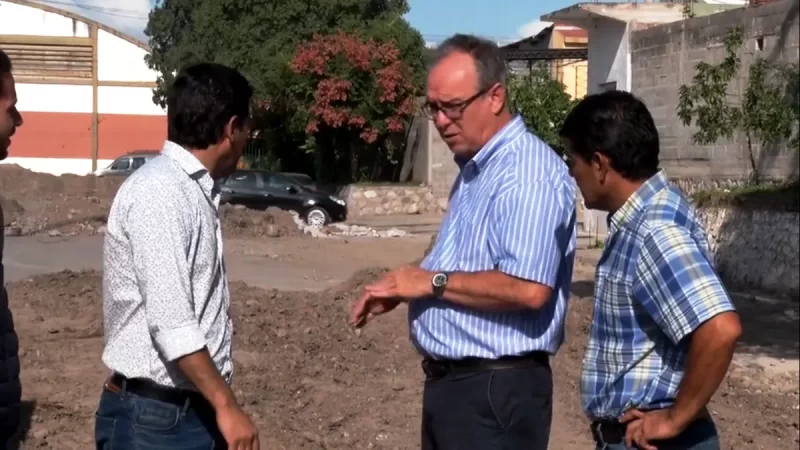 Perico: la Provincia ejecuta obras de pavimentos y drenajes