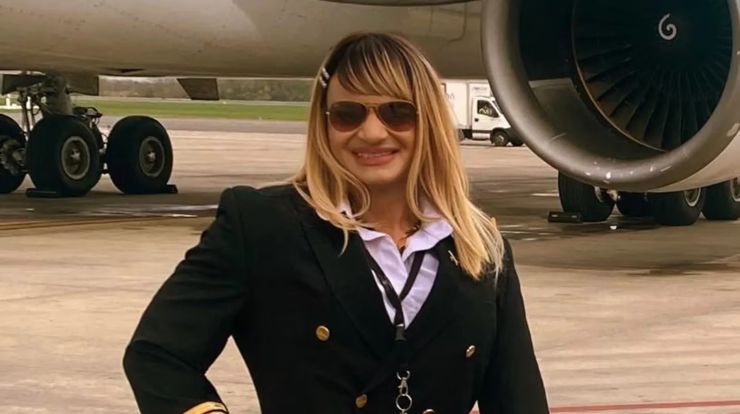 Quién es Traniela Carle Campolieto, la primera pilota trans que comandó un vuelo en una línea aérea argentina