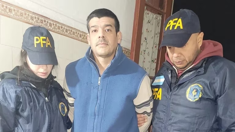Cayó Maximiliano Espinillo, uno de los pedófilos más buscados de la Argentina: abusó de una nena durante 7 años