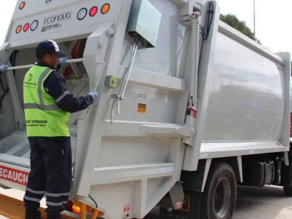 Reprograman el servicio de recolección de residuos en Alto Comedero ante la falta de combustible