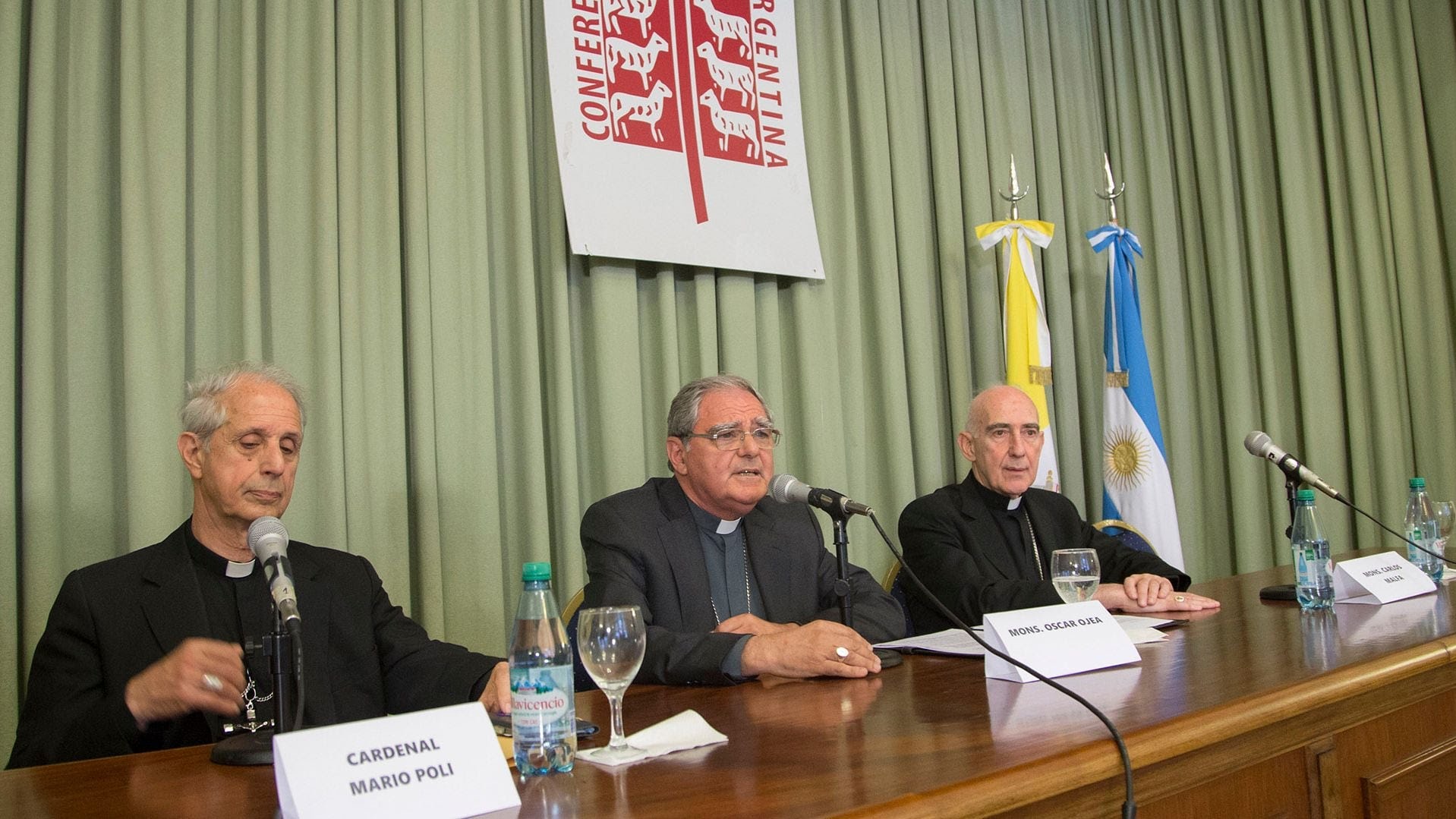La Iglesia confirmó que el Estado dejó de pagar los sueldos de los obispos