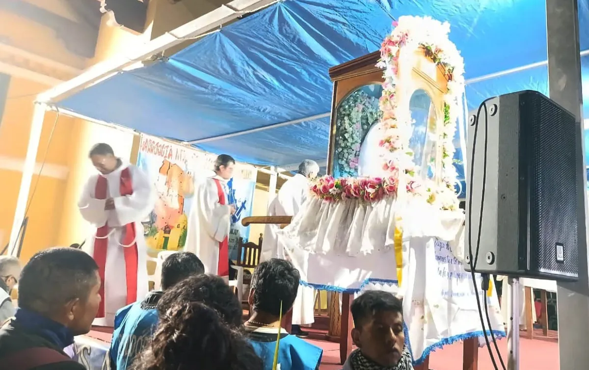 Gobierno acompañó a la feligresía jujeña la bajada de la Virgen de Punta Corral