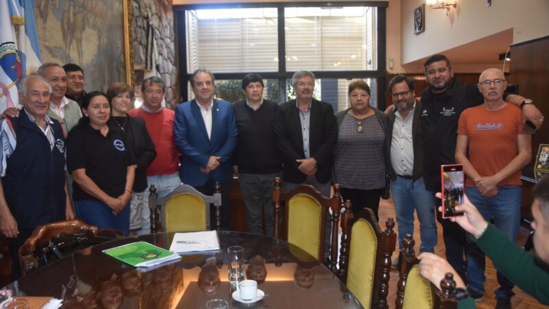 El Vicegobernador Alberto Bernis recibió a dirigentes nucleados en la CGT Jujuy